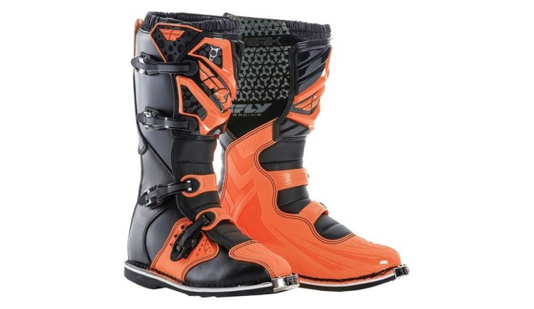 BOTA FLY MAVERIK COR
